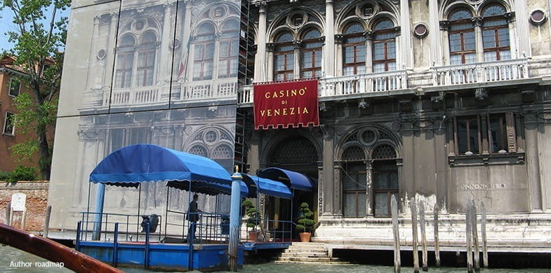 Entrada del Casino de Venecia